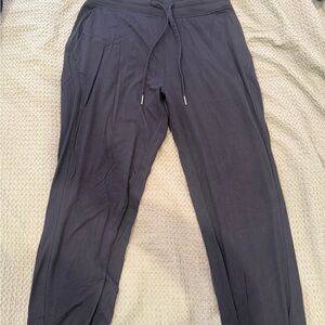 lululemon athletica read to rulu joggers